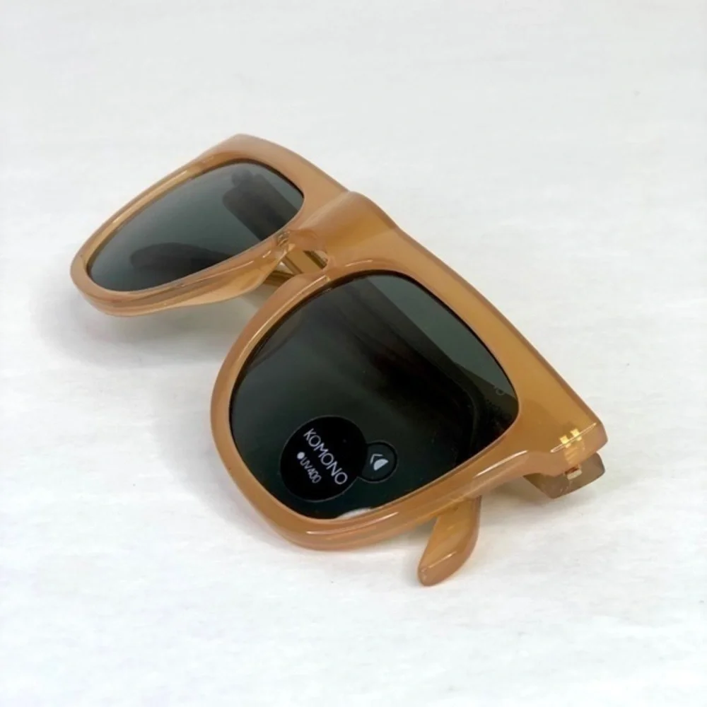 KOMONO Bennet Amber Sunglasses NEW tan gold shield UV400 - Picture 9 of 13